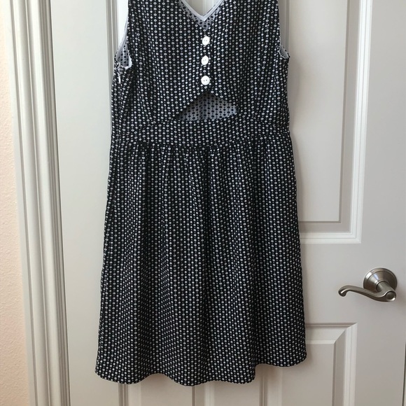 Kensie Black and White Dress - Picture 4 of 5